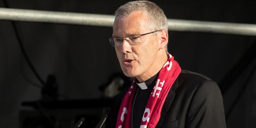 Bischof Heiner Wilmer beim Evangelischen Kirchentag 2025 (c) Kadellar / WIkimedia Commons Bischof Heiner Wilmer